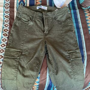 Hunter Green Old Navy Cargos Size 4